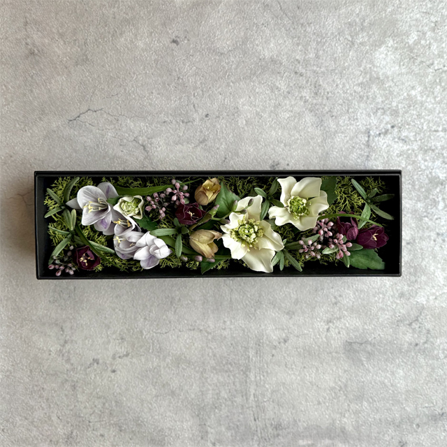 クリスマスローズのBOXアレンジ